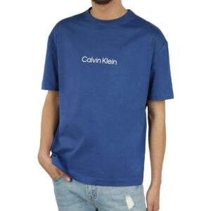 Short Sleeves Relaxed Standard Logo Tee